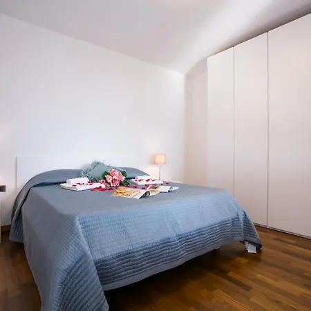 Sleeps 12 Pool Villa *